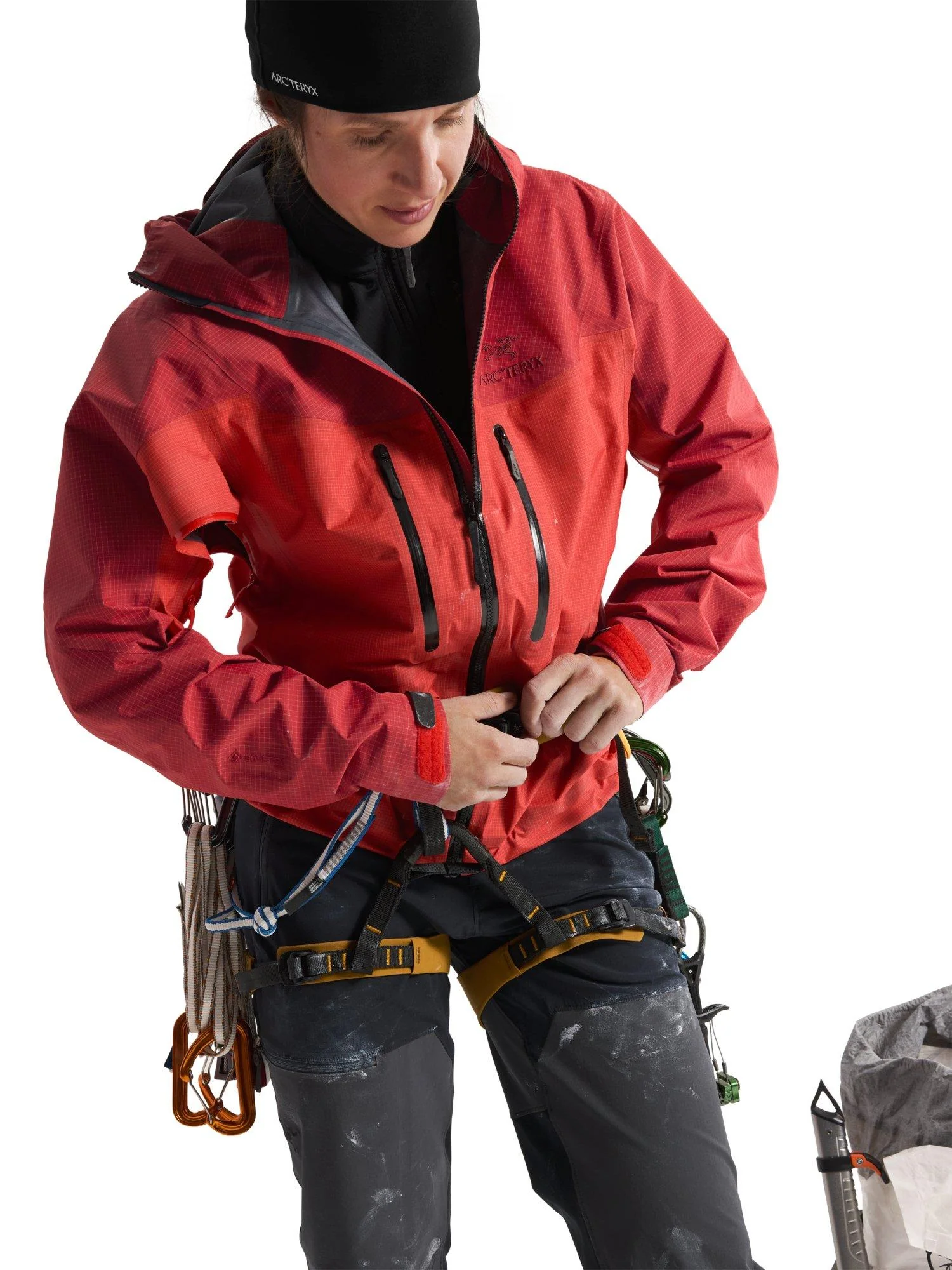 Women's Alpha Jacket - Carmine / Dynasty - Image 6