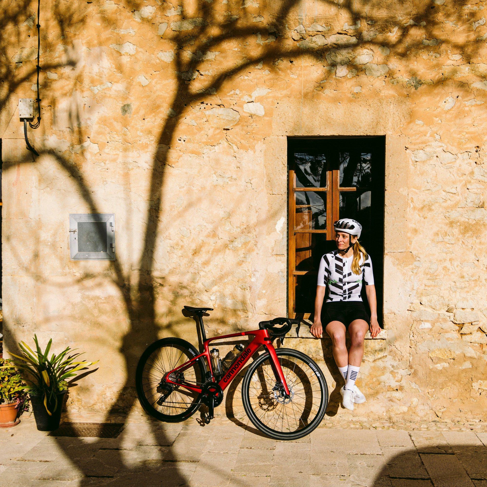 Synapse Carbon 4 Road Bike - Red - Image 10