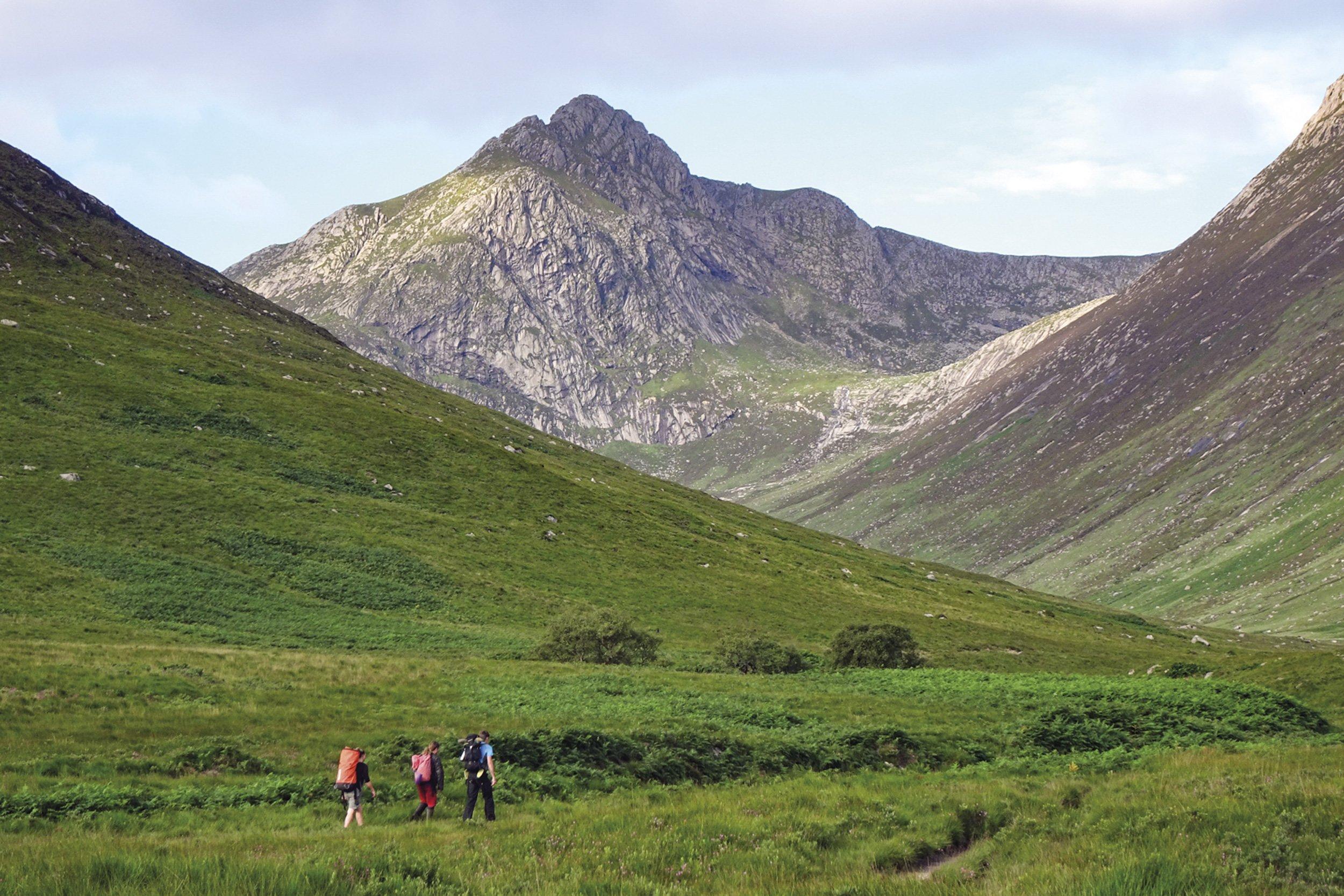 Walking on Arran Guide Book - Image 4
