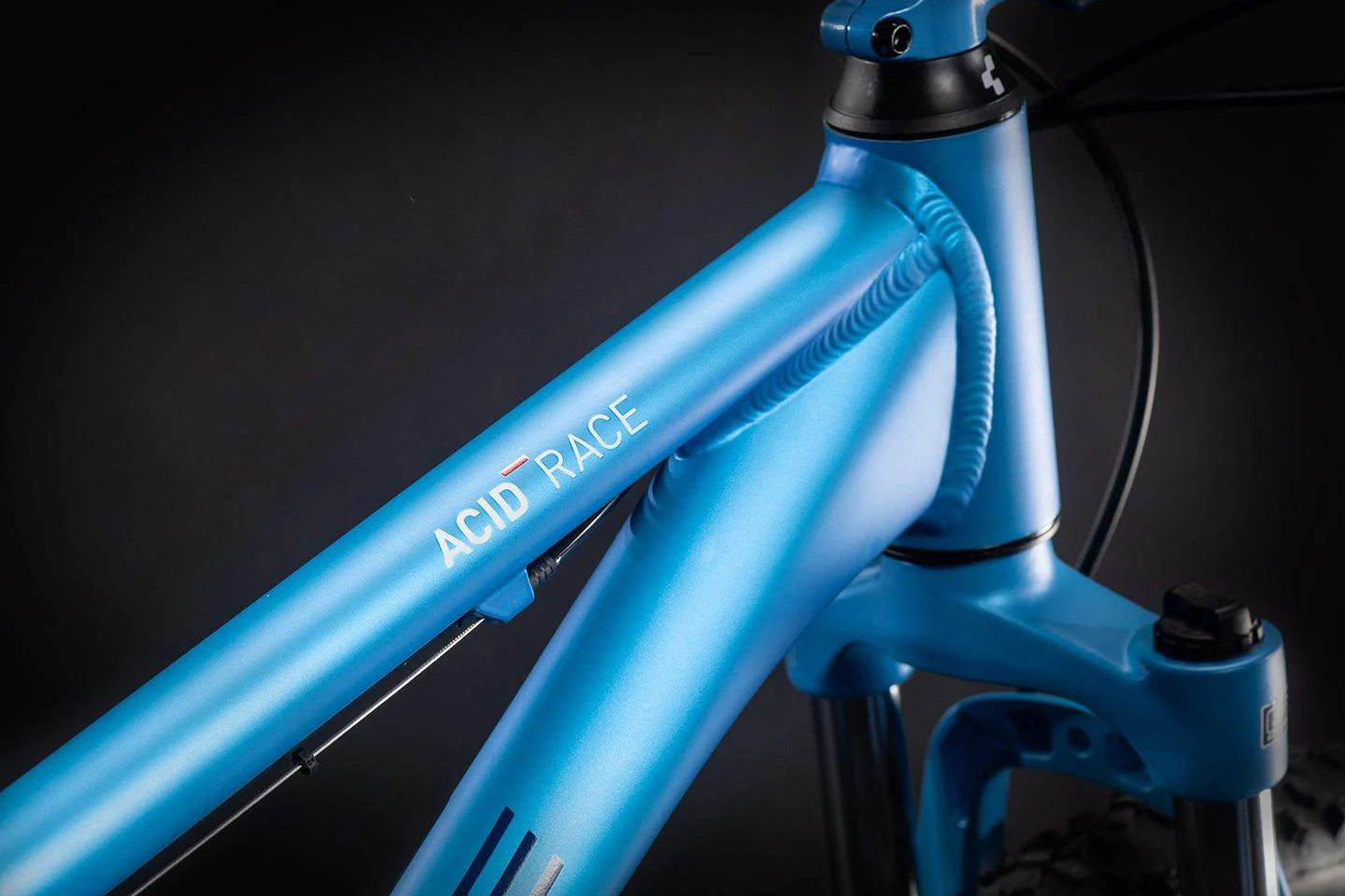 Acid 240 Disc Kid's Bike - Ice Blue - Image 3