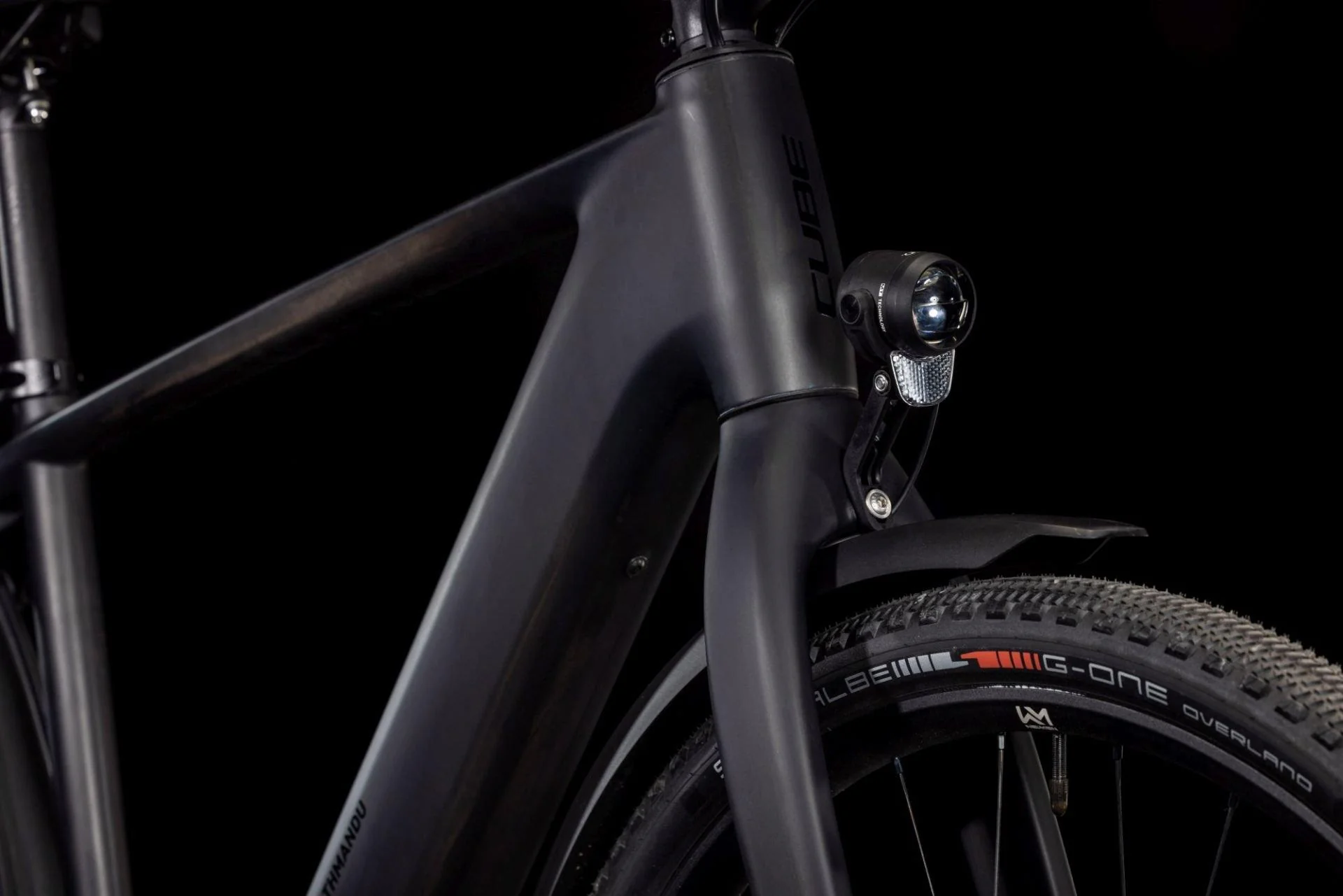 Kathmandu Hybrid C:62 SLX 400X Hybrid E-Bike - Black - Image 5