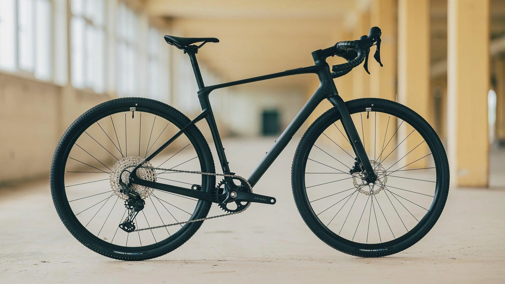Nuroad C:62 One Gravel Bike - Black - Image 8
