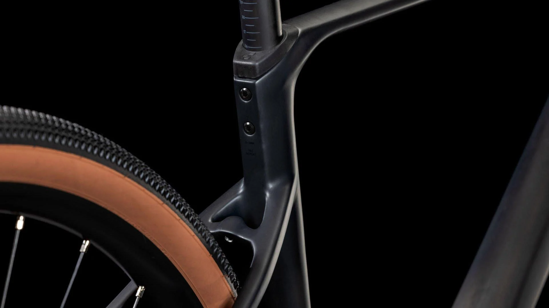 Nuroad C:62 One Gravel Bike - Black - Image 5