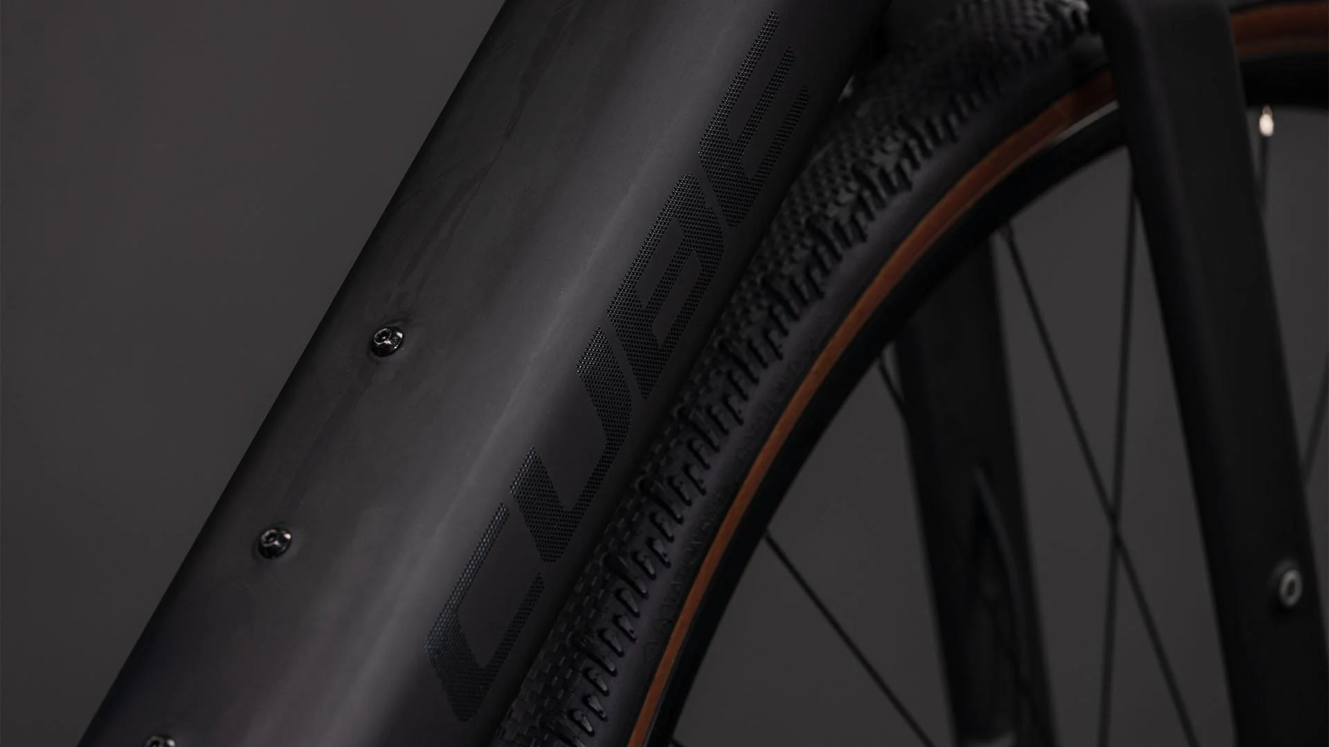 Nuroad Hybrid C:62 EXC 400X Gravel E-Bike - Black - Image 6