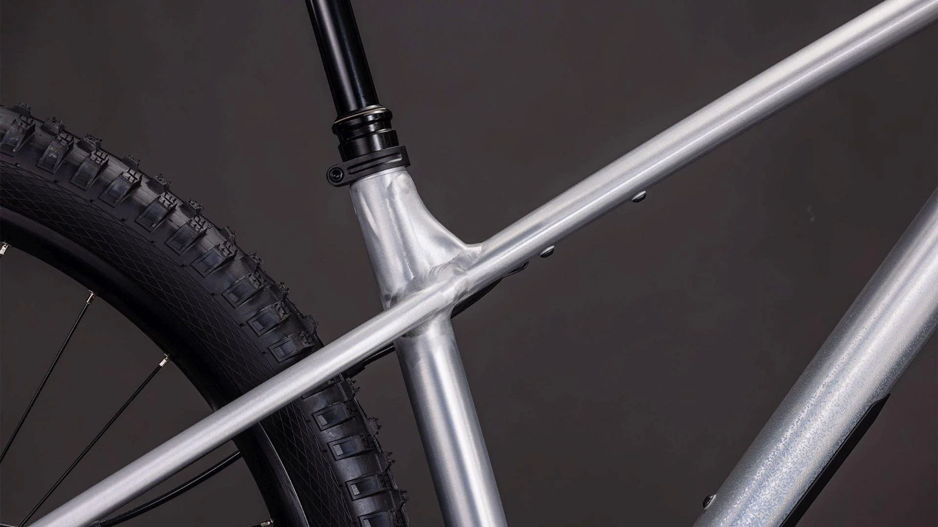 Reaction TM ONE Mountain Bike - Silver / Blue - Image 5