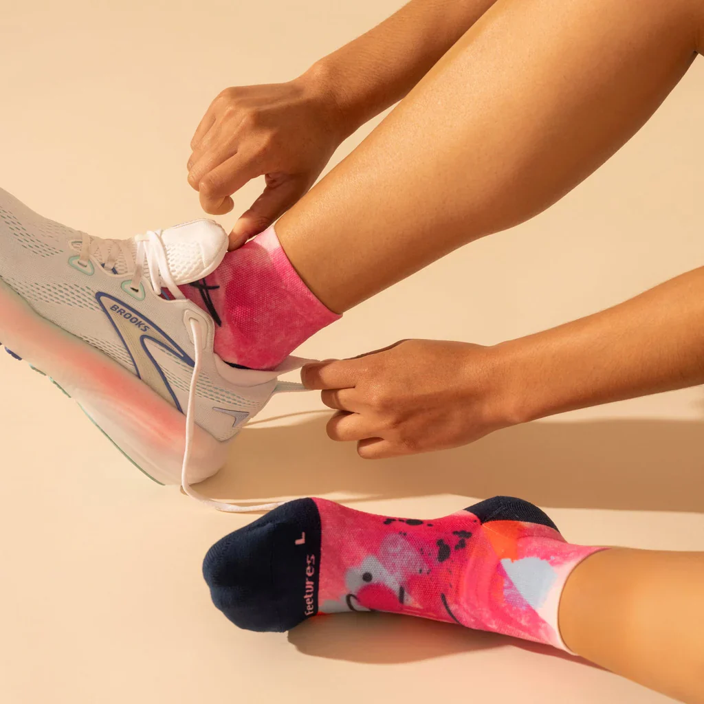 Unisex Elite Light Cushion Quarter Socks - International Women's Day Limited Edition - Pink - Image 6