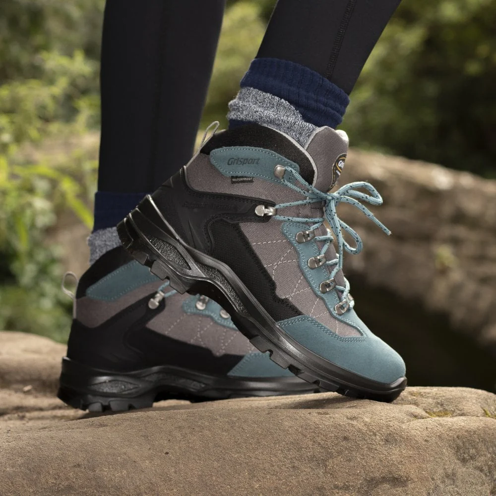 Women's Excalibur Walking Boots - Blue - Image 9