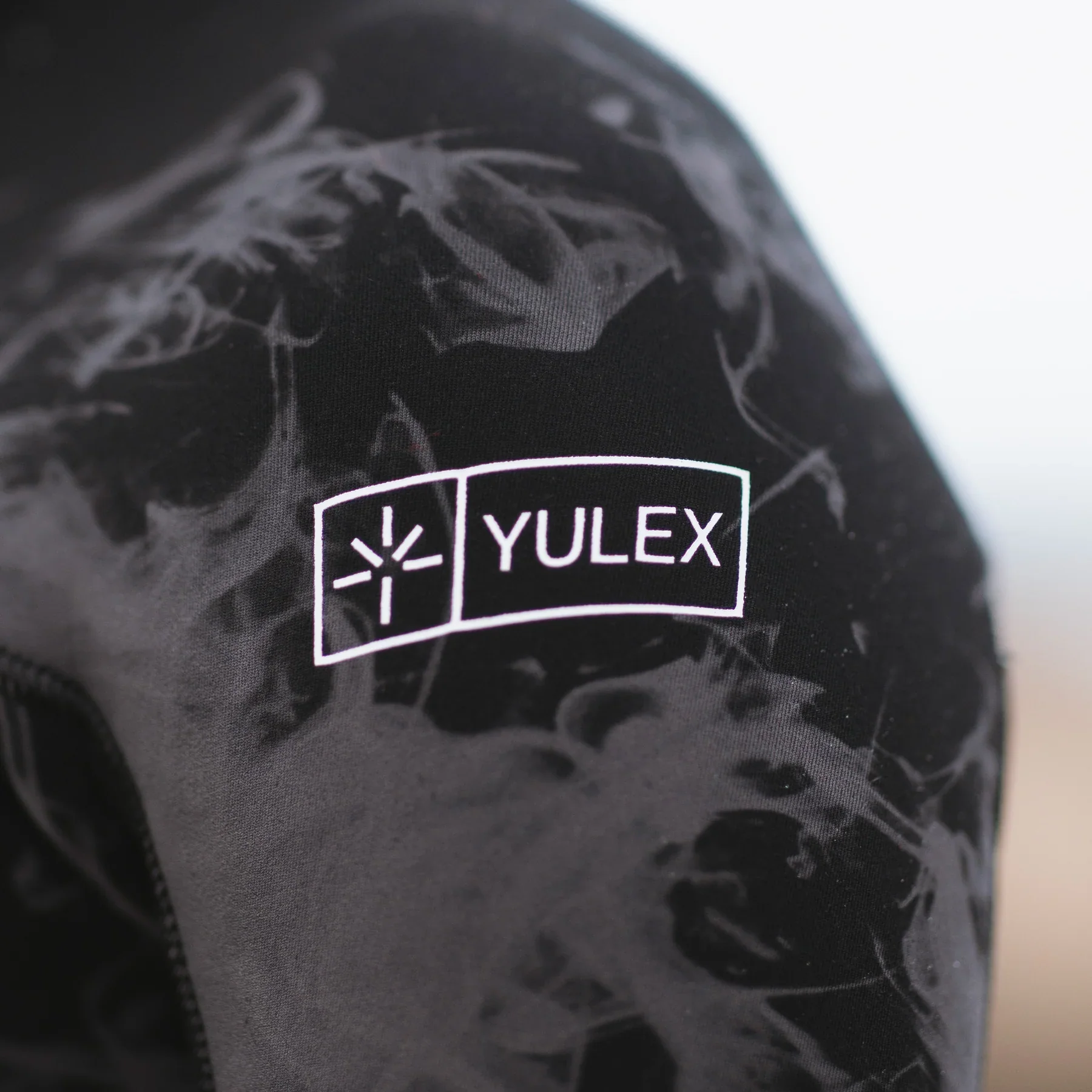 Kids' Flexor 5/4/3 Yulex Steamer Wetsuit - Black - Image 14