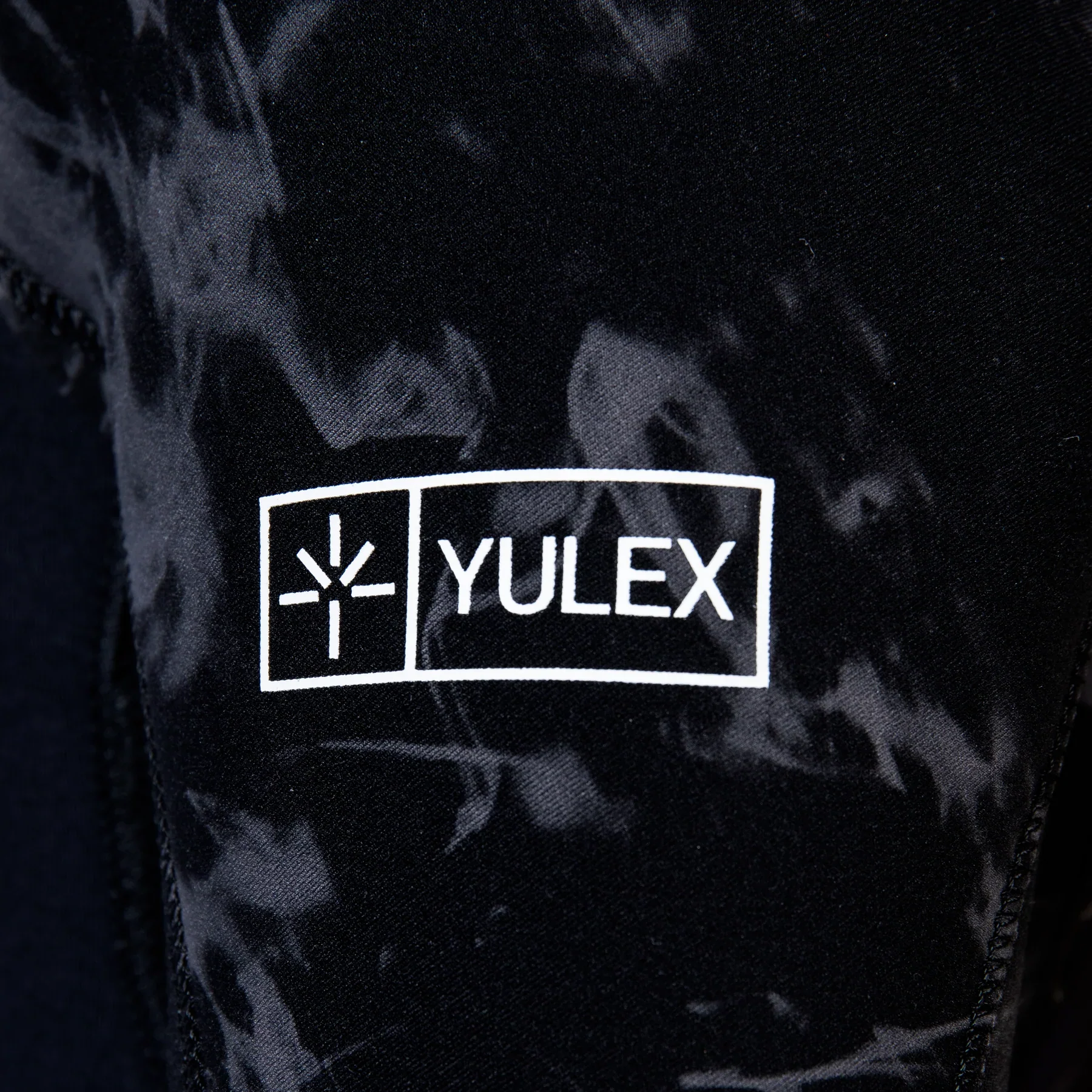 Kids' Flexor 5/4/3 Yulex Steamer Wetsuit - Black - Image 7
