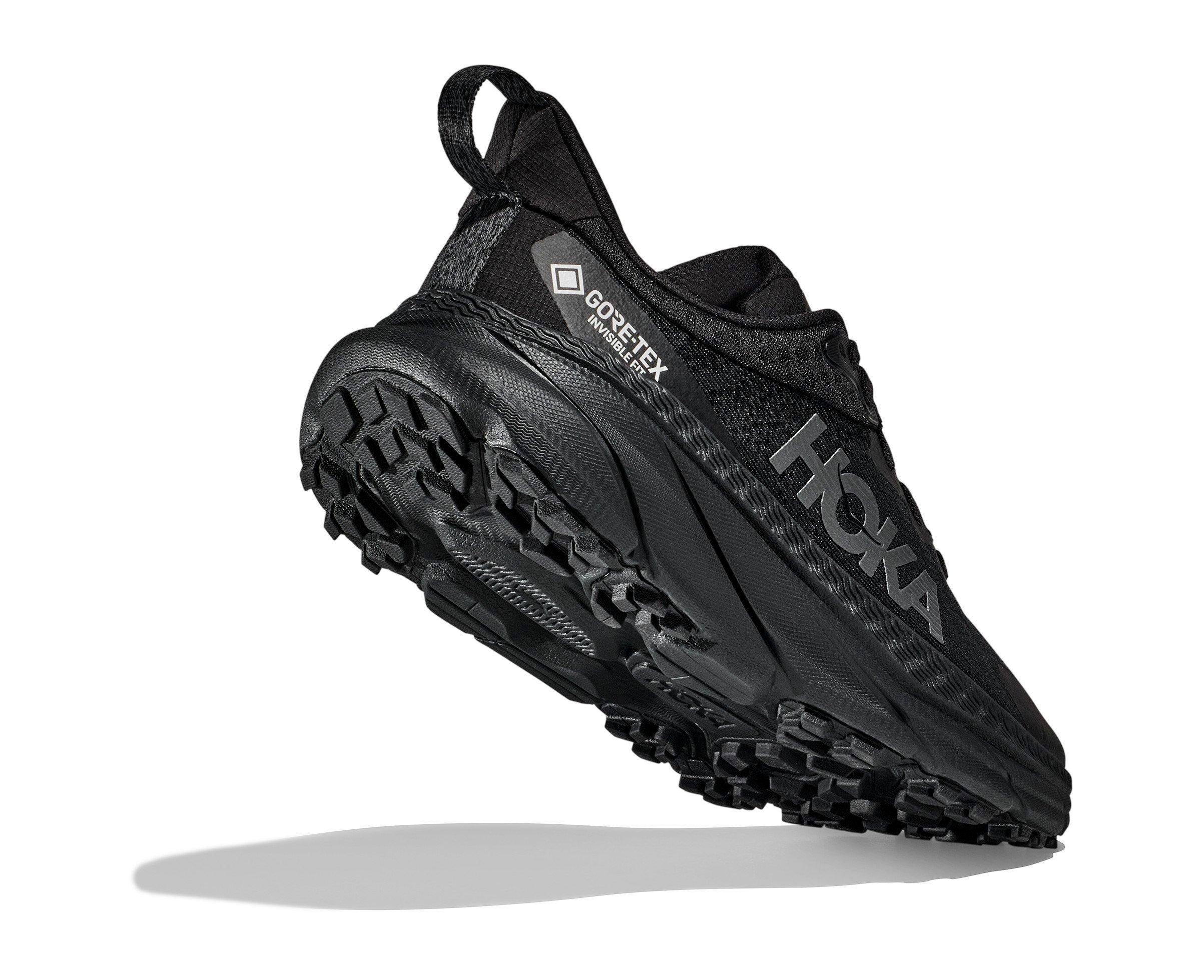 Women's Challenger 7 GORE-TEX Running Shoes - Black - Image 5