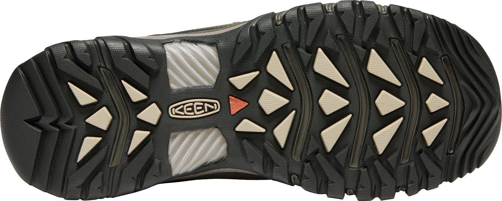 Men's Targhee III Waterproof Hiking Shoes - Image 3