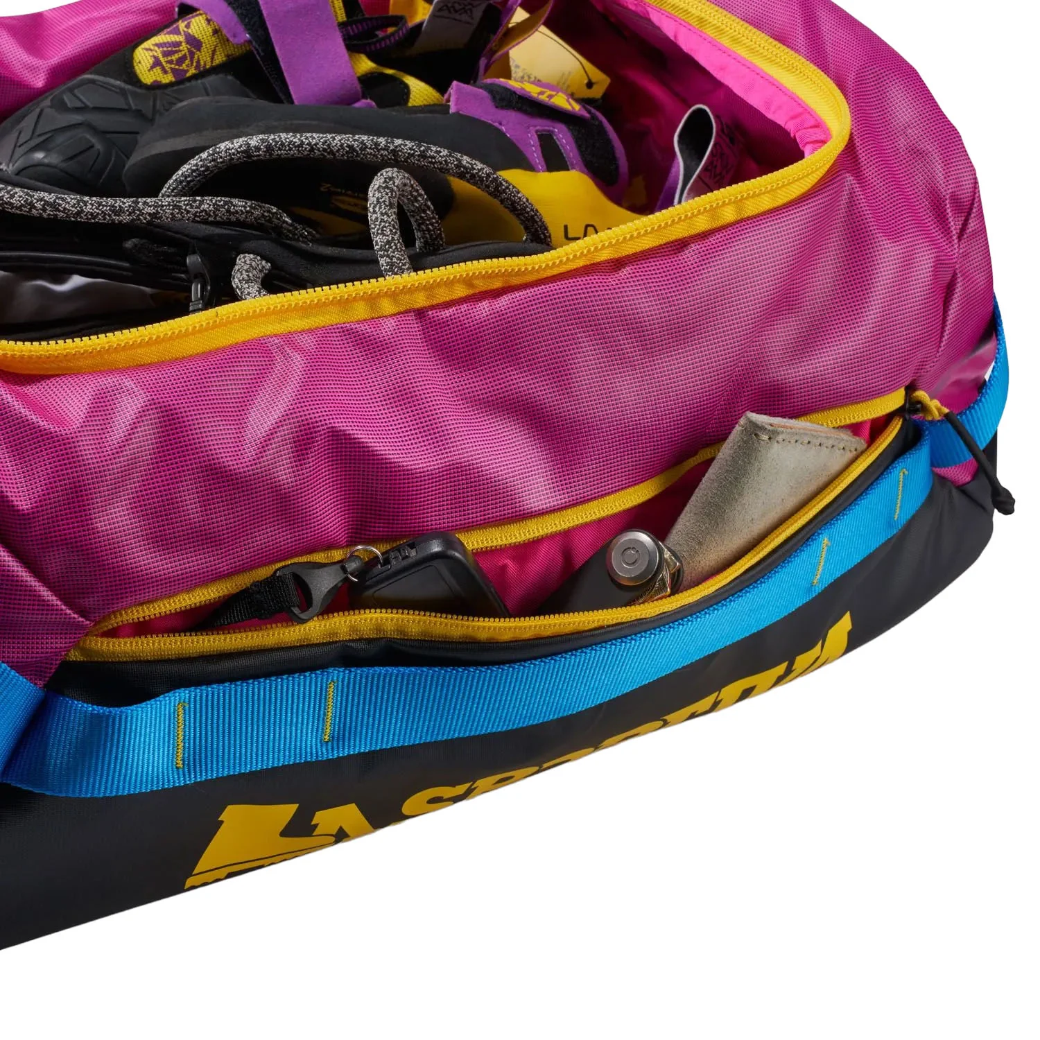 Nomad 40L Duffel - Pink - Image 5