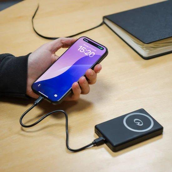 Ultra-Slim Power Bank - Image 5
