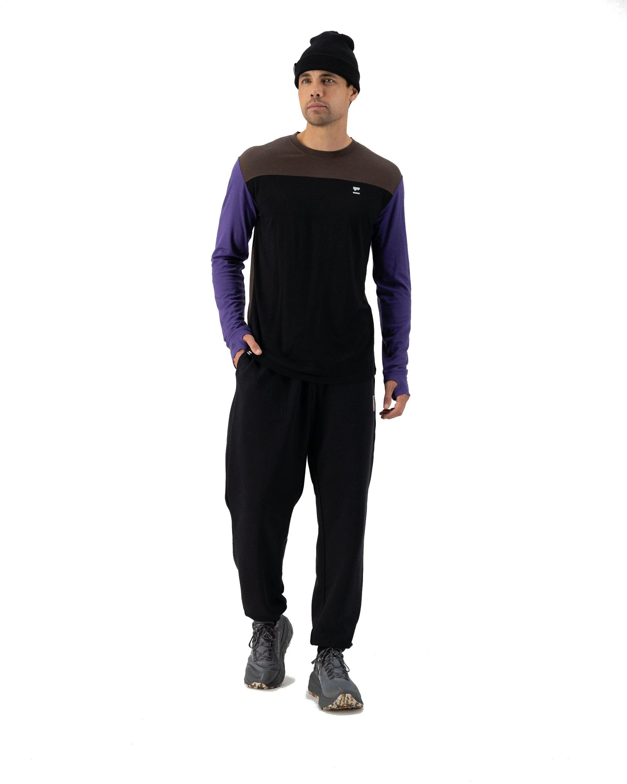 Men's Yotei Long-Sleeve Base Layer - Black - Image 4
