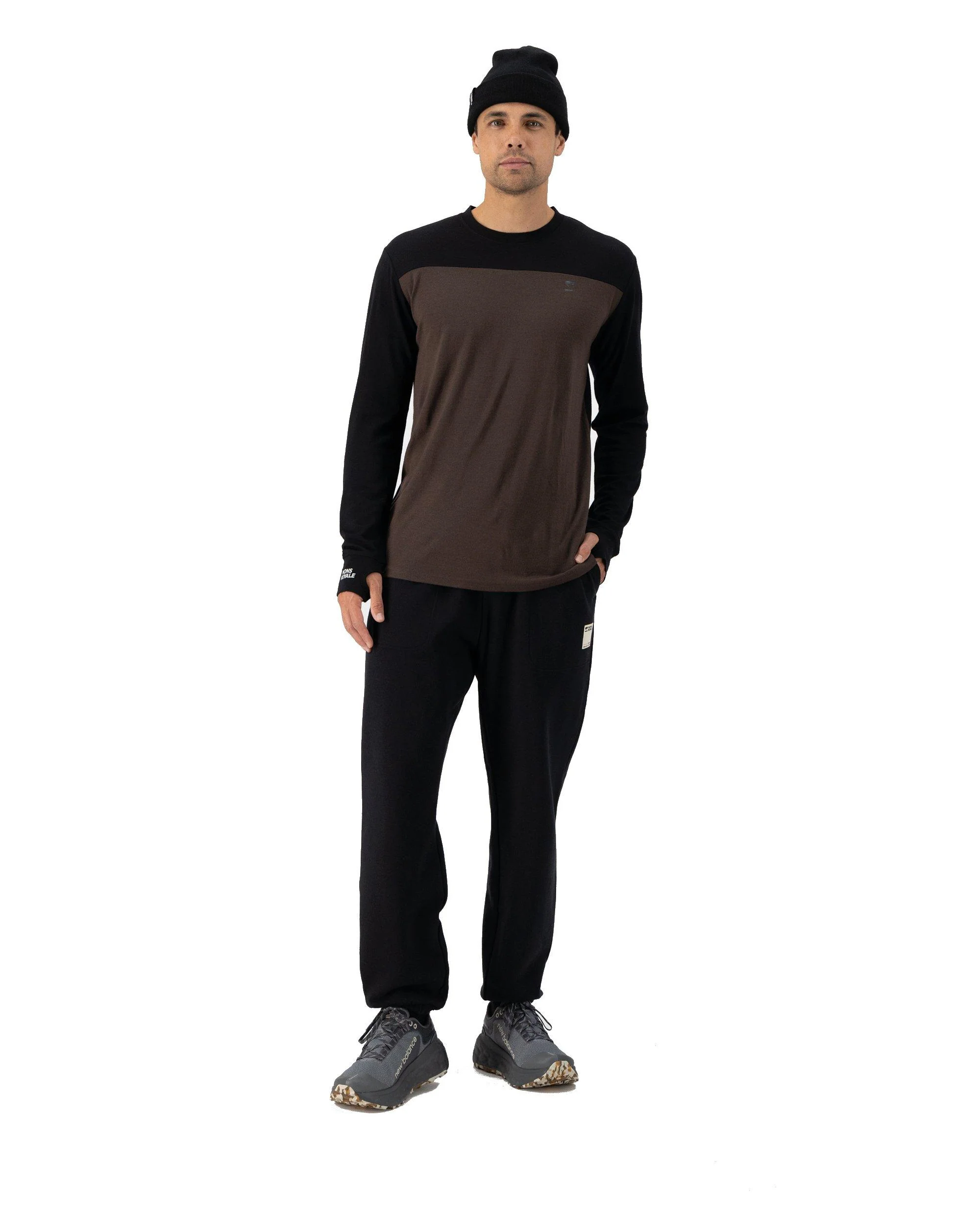 Men's Yotei Long-Sleeve Base Layer - Brown - Image 4