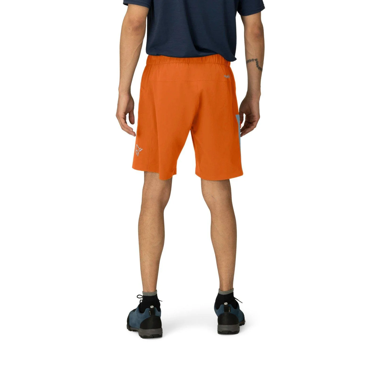 Men's Falketind Flex1 Light Shorts - Orange - Image 4