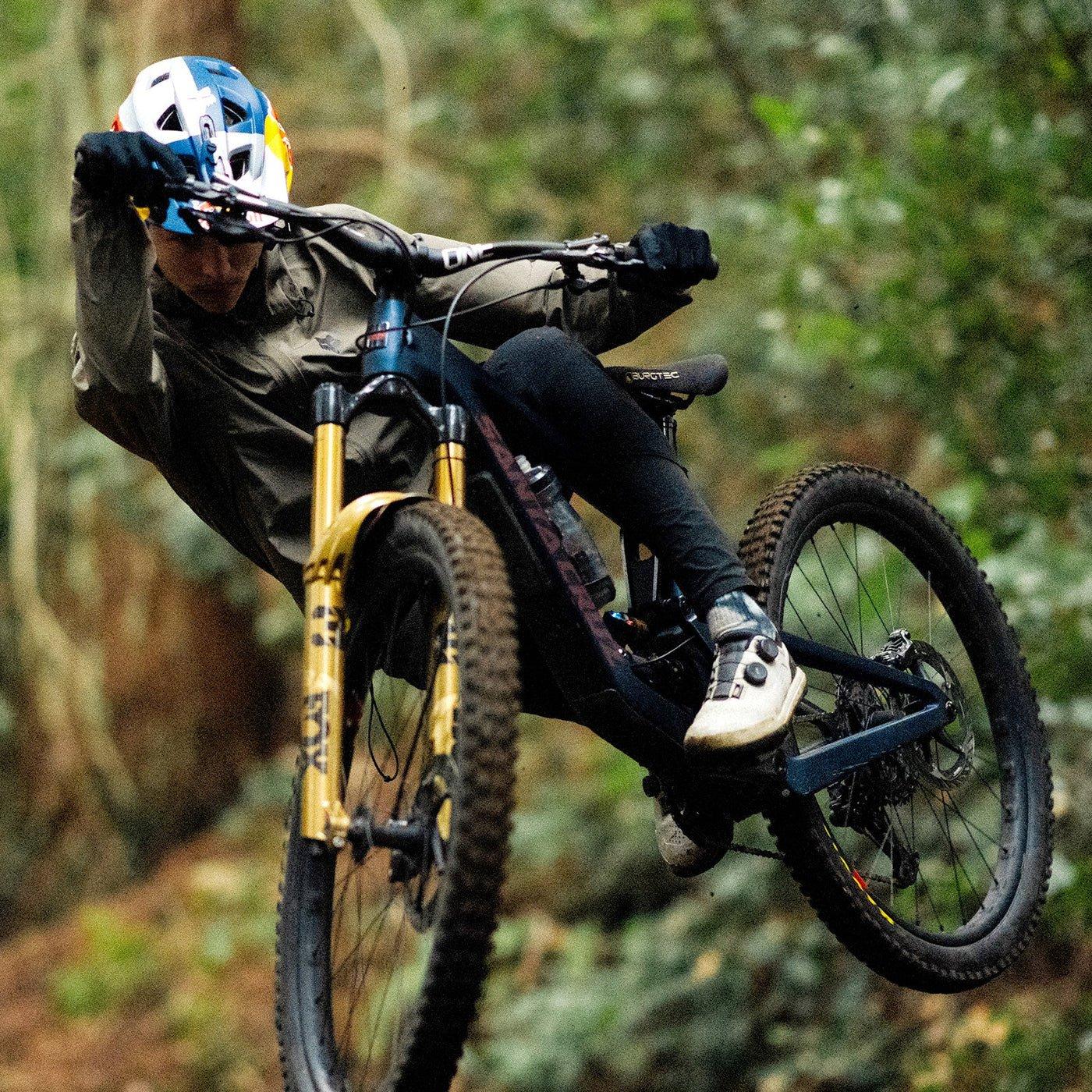 Carbon V2 Handlebar - 35mm Rise - Image 4