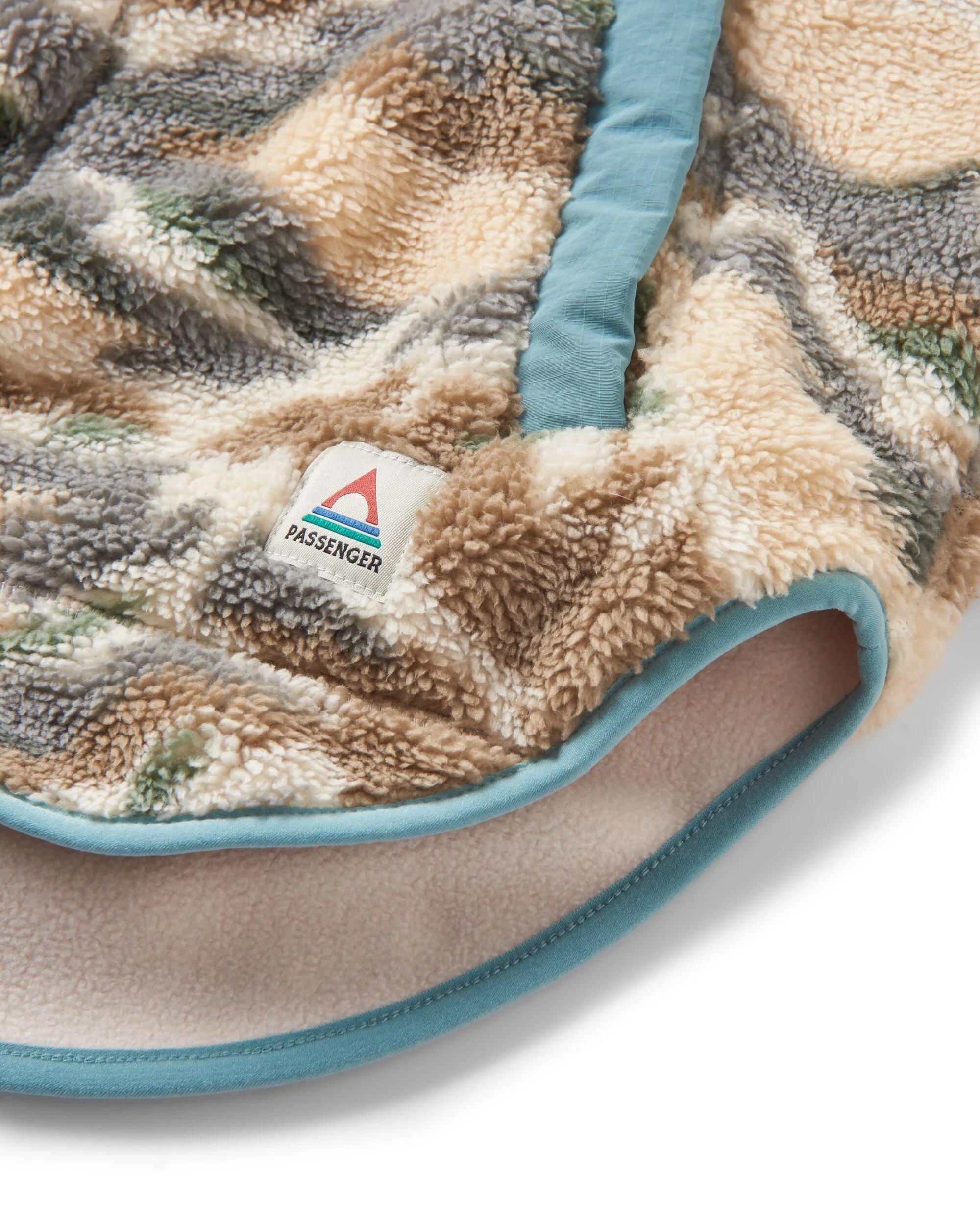 Women's Beaumont Sherpa Hooded Fleece - Cream / Blue - Image 5