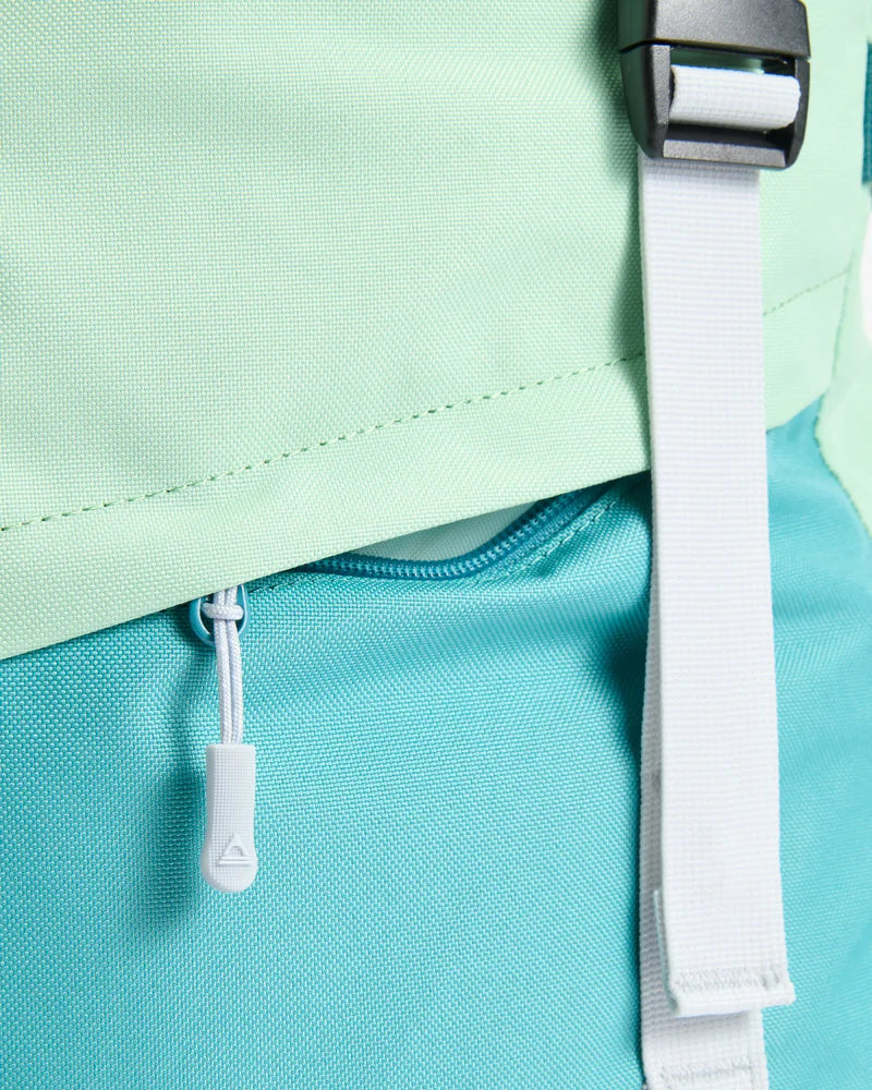 Boondocker Recycled 26L Backpack - Green Multi - Image 8