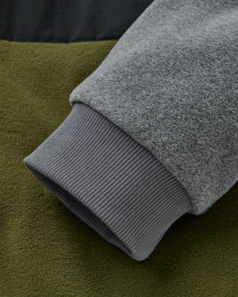 Men's Woodland Hoodless 1/2 Zip Fleece - Grey / Green - Image 4