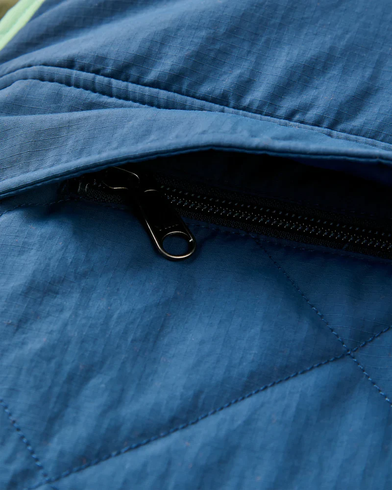 Women's Ocean Insulated 1/2 Zip Jacket - Green / Navy - Image 4