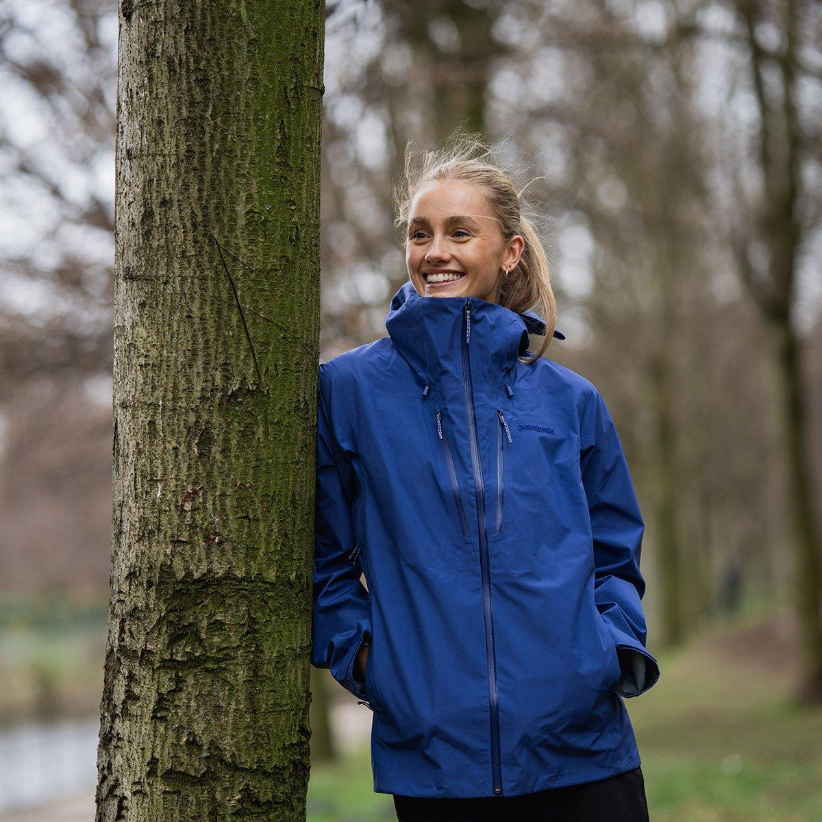 Women's Triolet GORE-TEX Jacket - Purple - Image 4