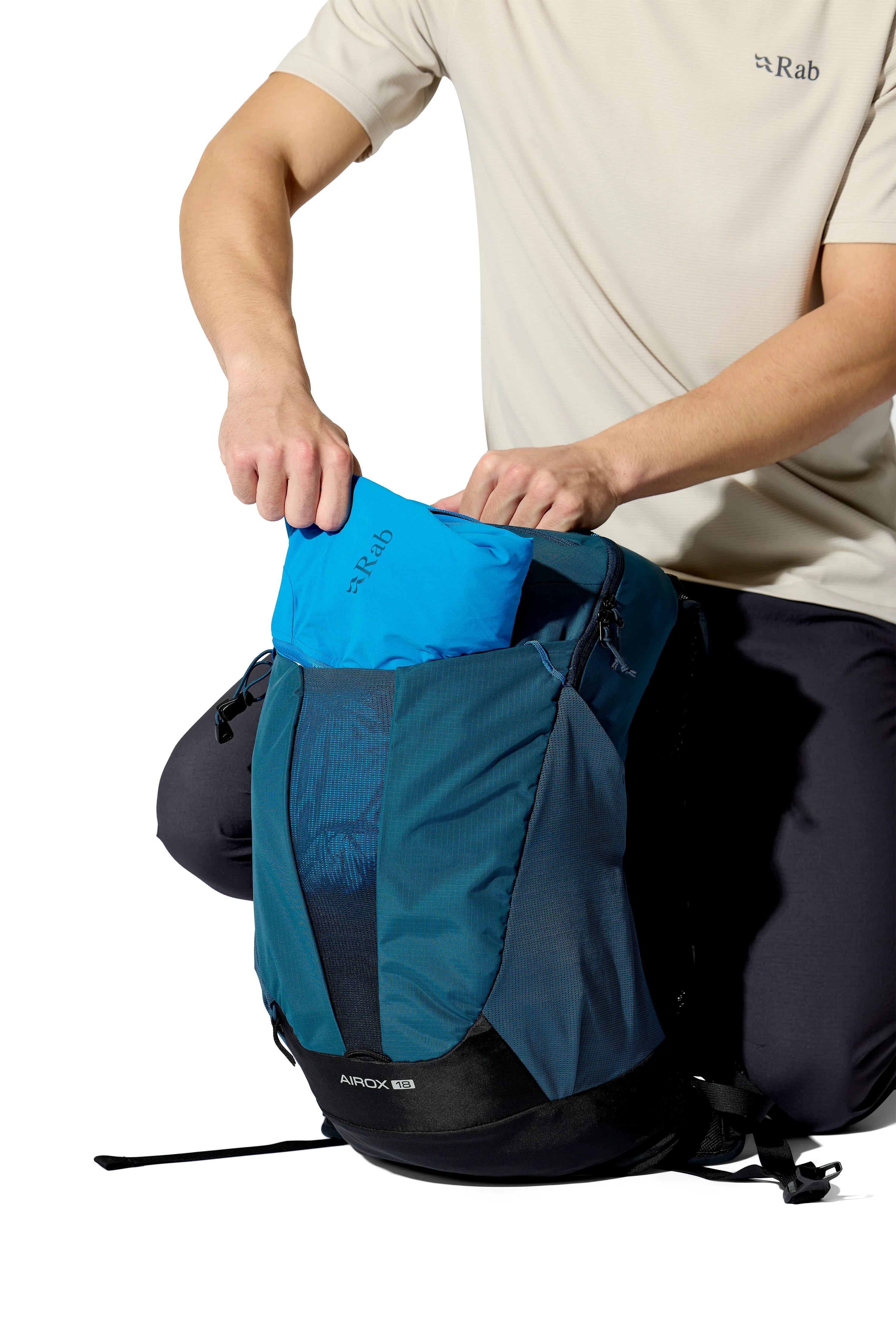 Airox 18L Backpack - Blue - Image 8