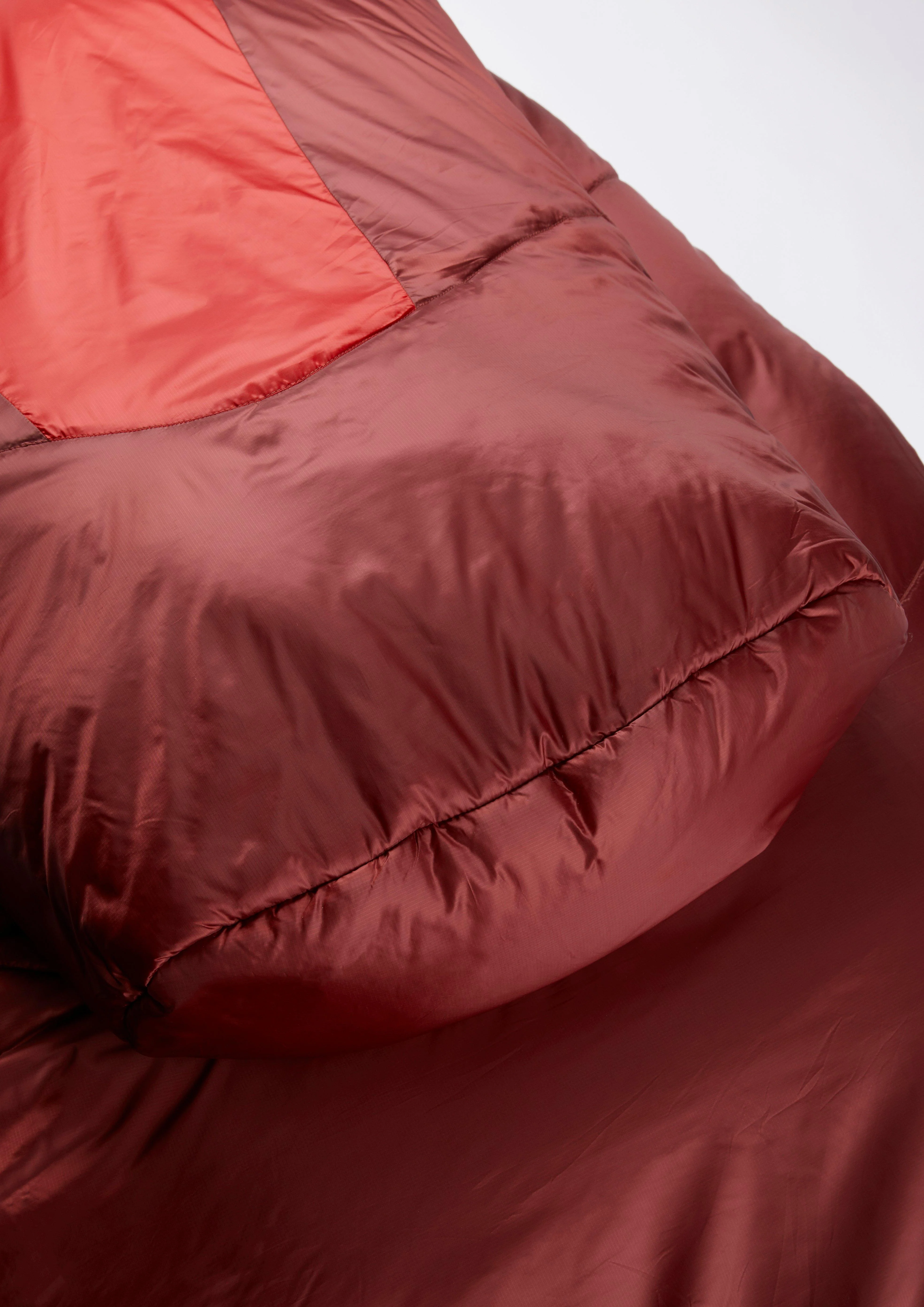 Women's Solar Eco 3 Sleeping Bag - Red - Image 7