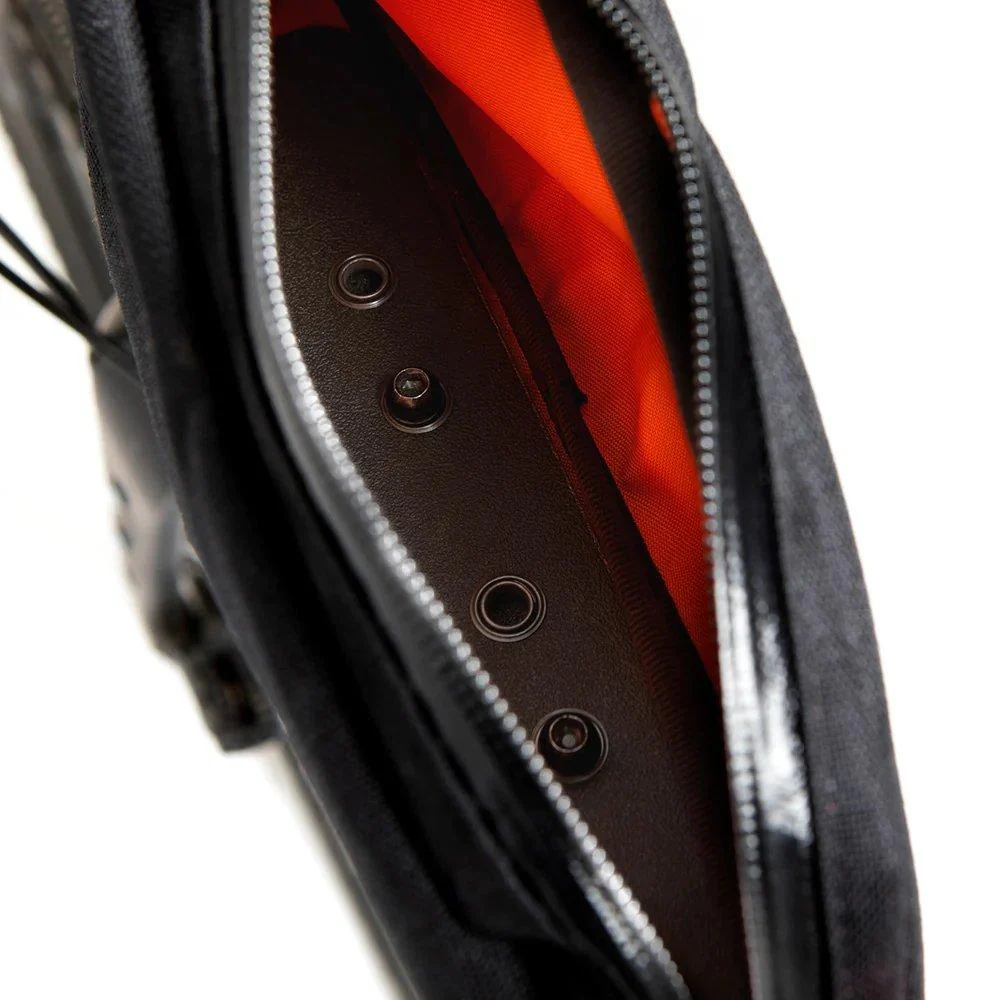 Bolt On Top Tube Bag (0.8L) - Black - Image 6