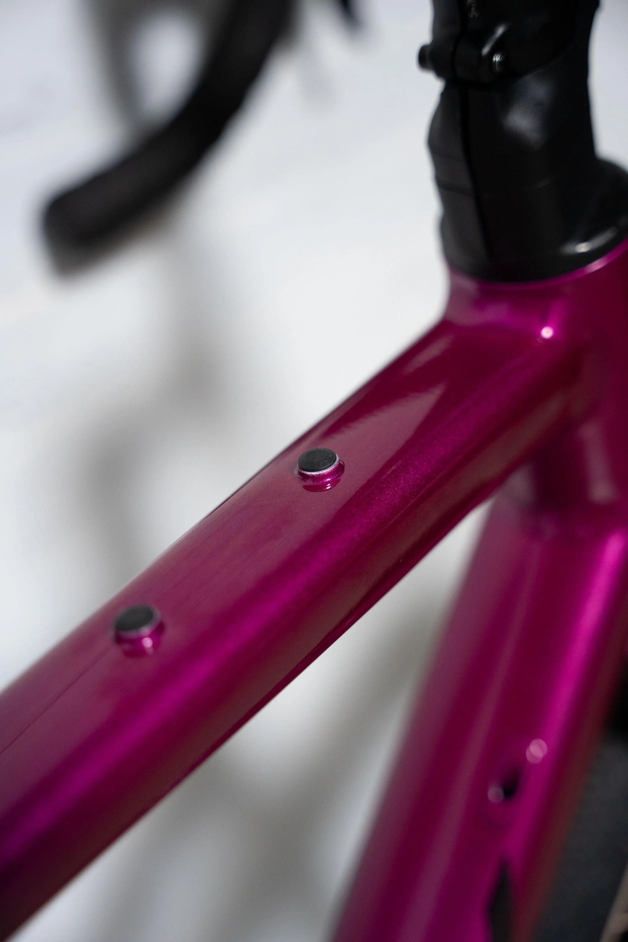 Kanzo Adventure Alu GRX400 2x Gravel Bike - Jazzberry Jam - Image 4