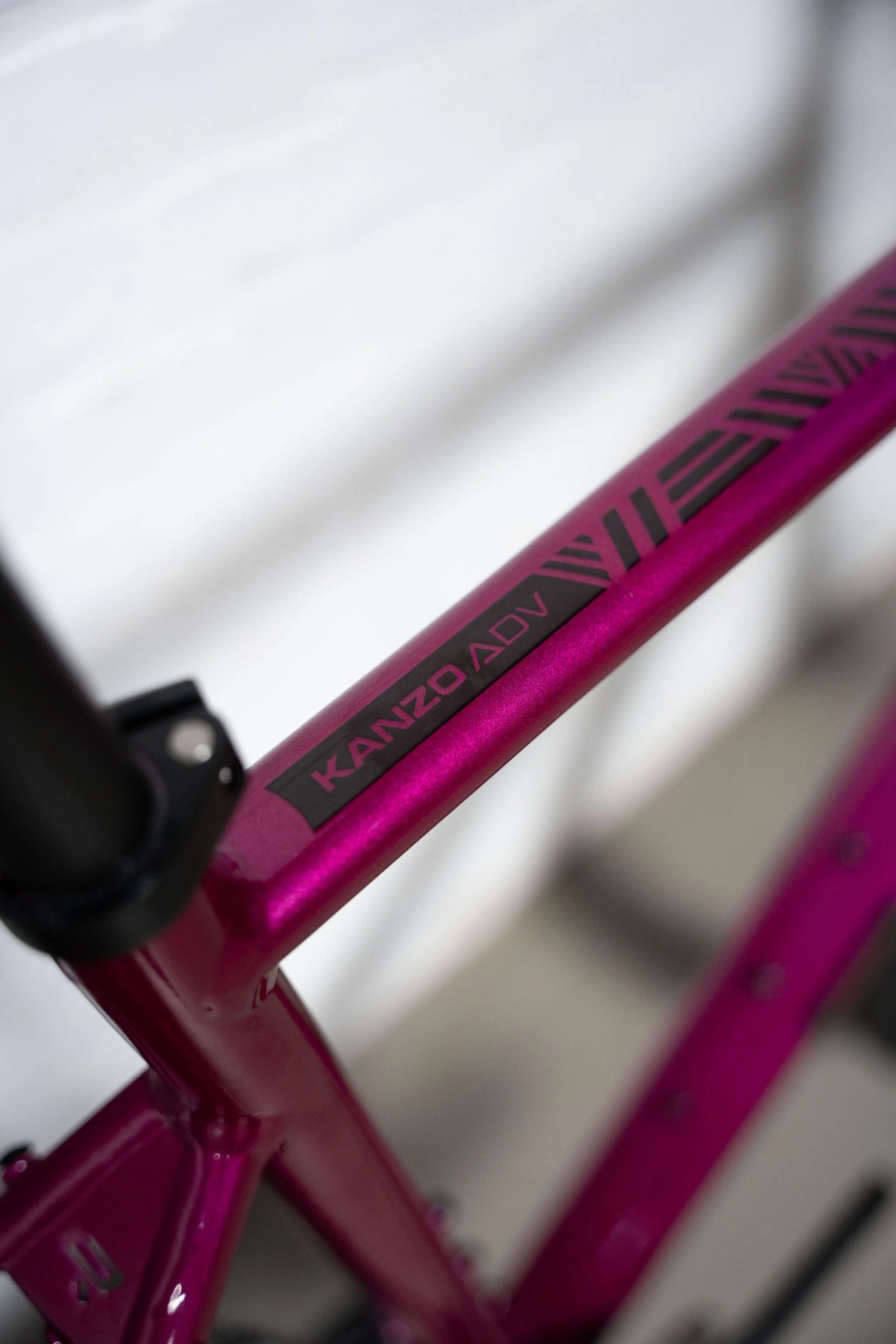 Kanzo Adventure Alu GRX400 2x Gravel Bike - Jazzberry Jam - Image 6