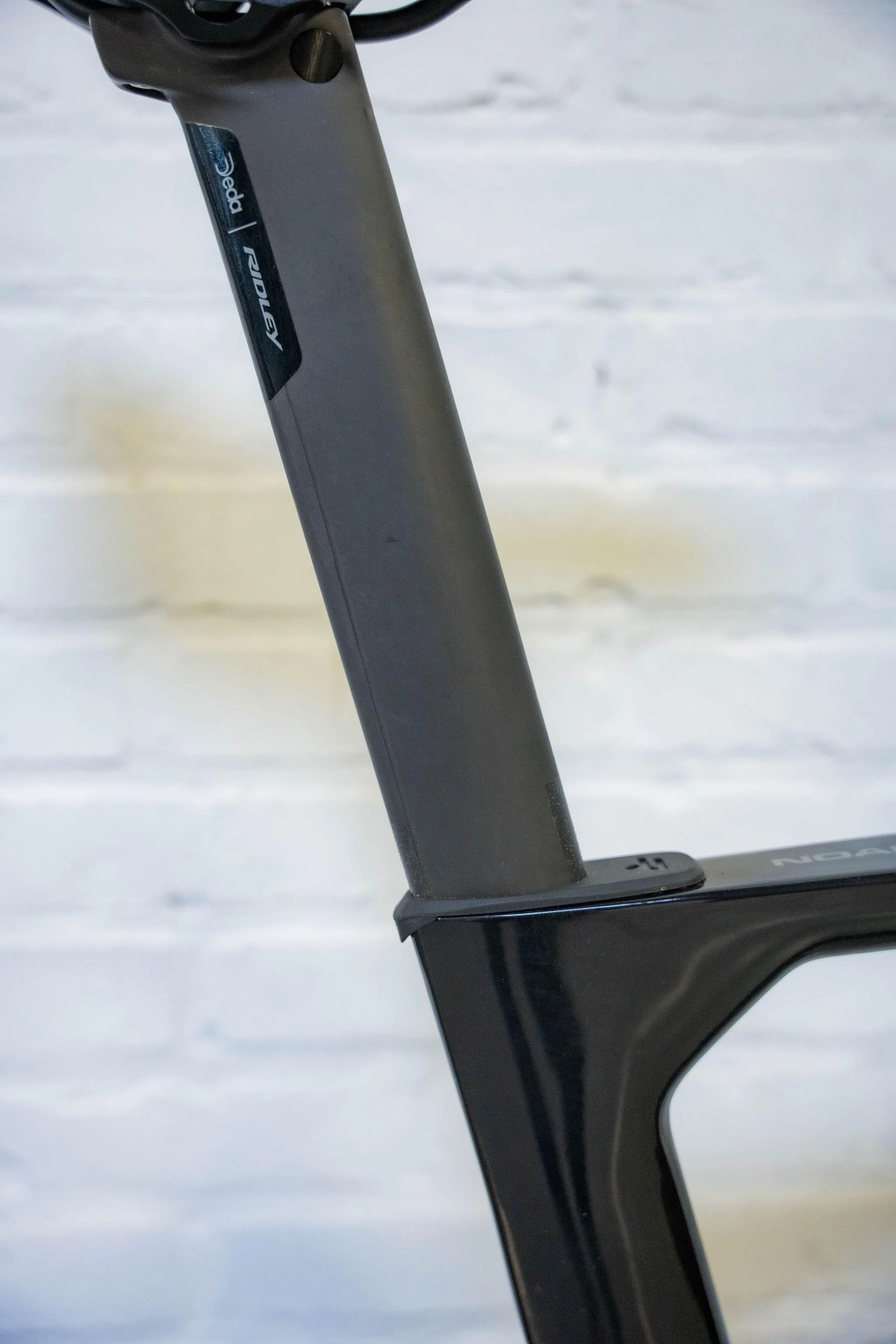 Noah 3.0 Ultegra Di2 2x12 Road Bike - Black - Image 6