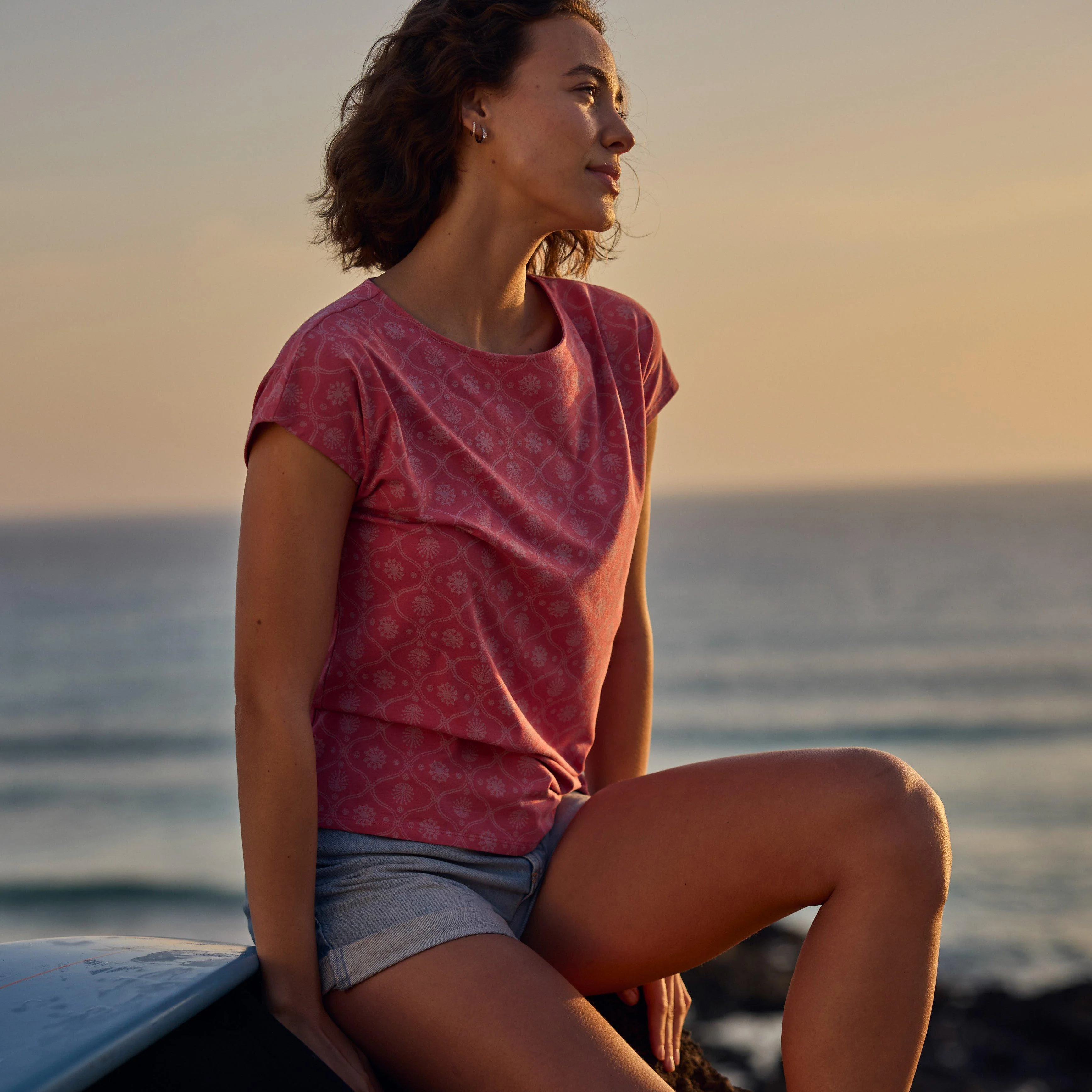Women's Neha T-Shirt - Pink - Image 6
