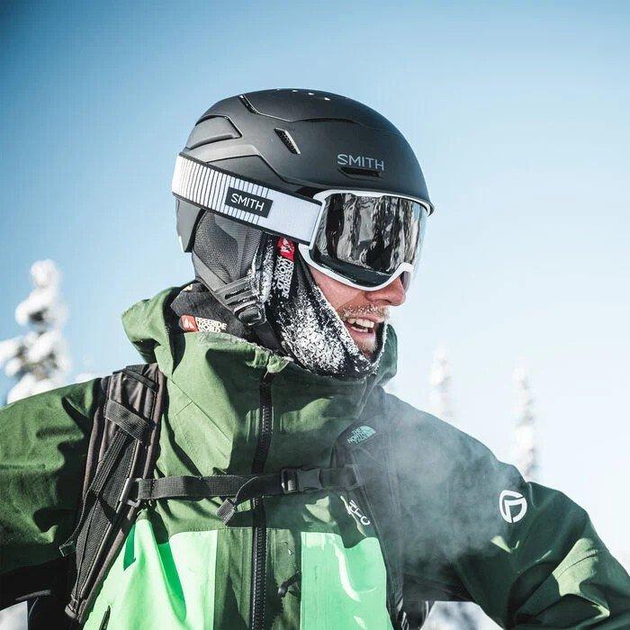 Unisex Vantage 2 Mips Helmet - Black - Image 4