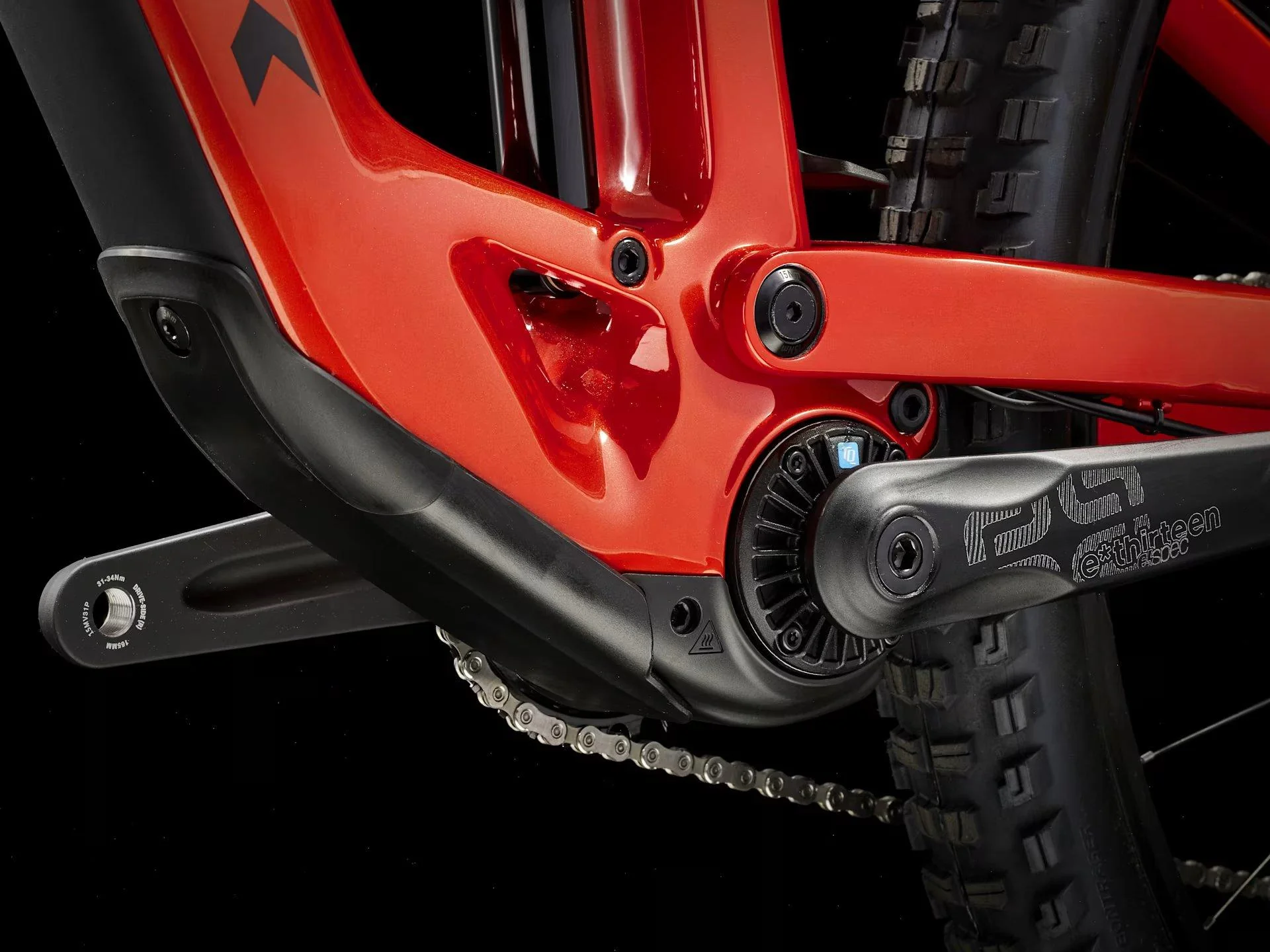 Fuel EXe 9.7 Mountain E-Bike - Red - Image 4
