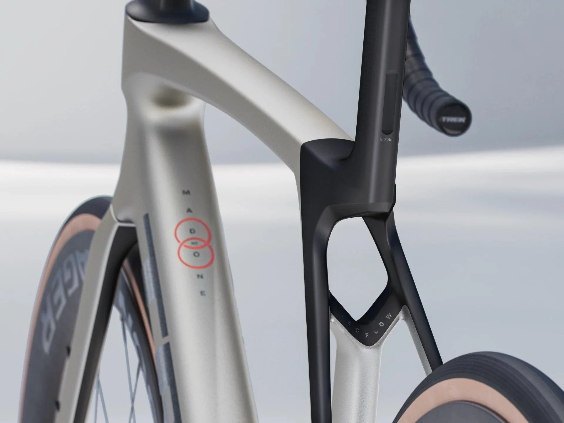 Madone SL 7 Gen 8 Road Bike - Grey - Image 6