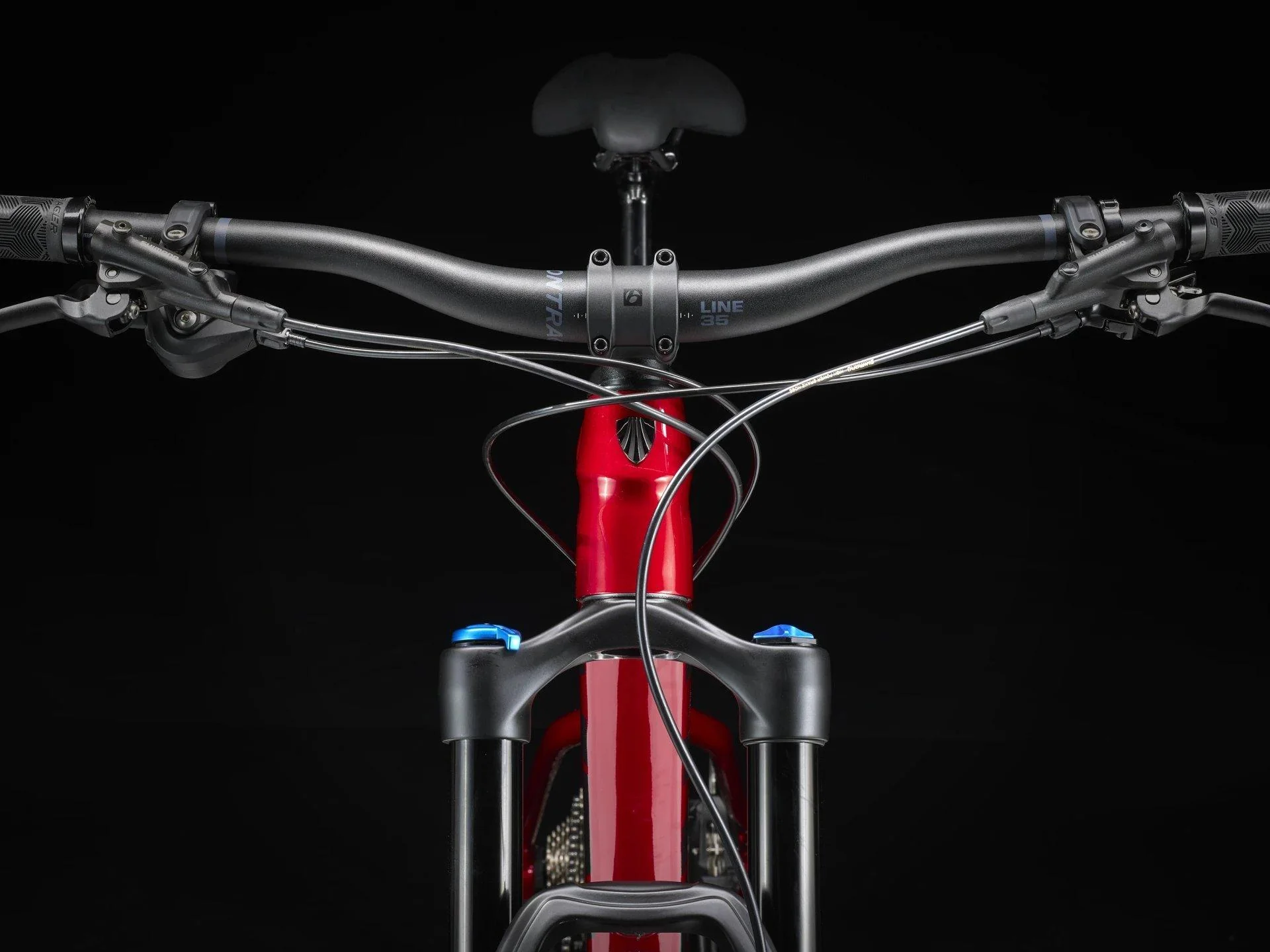 Roscoe 9 2023 Mountain Bike - Red - Image 6