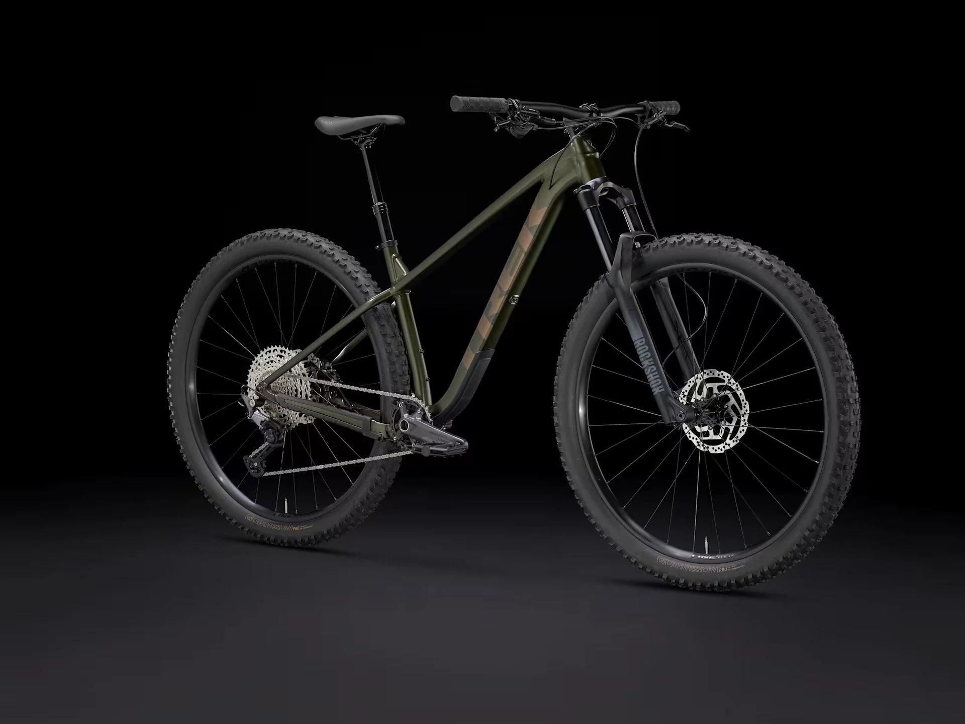 Roscoe 7 Mountain Bike - Green - Image 2