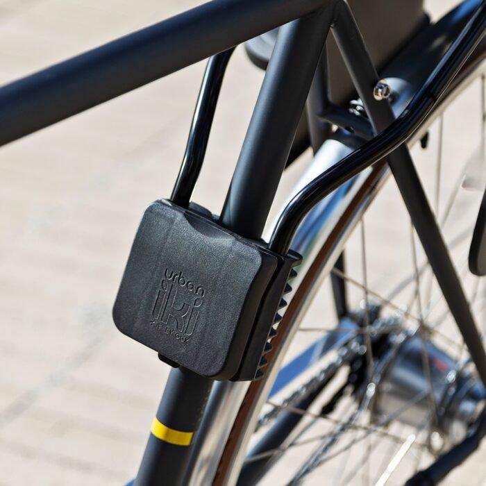 U-Me Rear Bike Seat With Mount - Black - Image 3