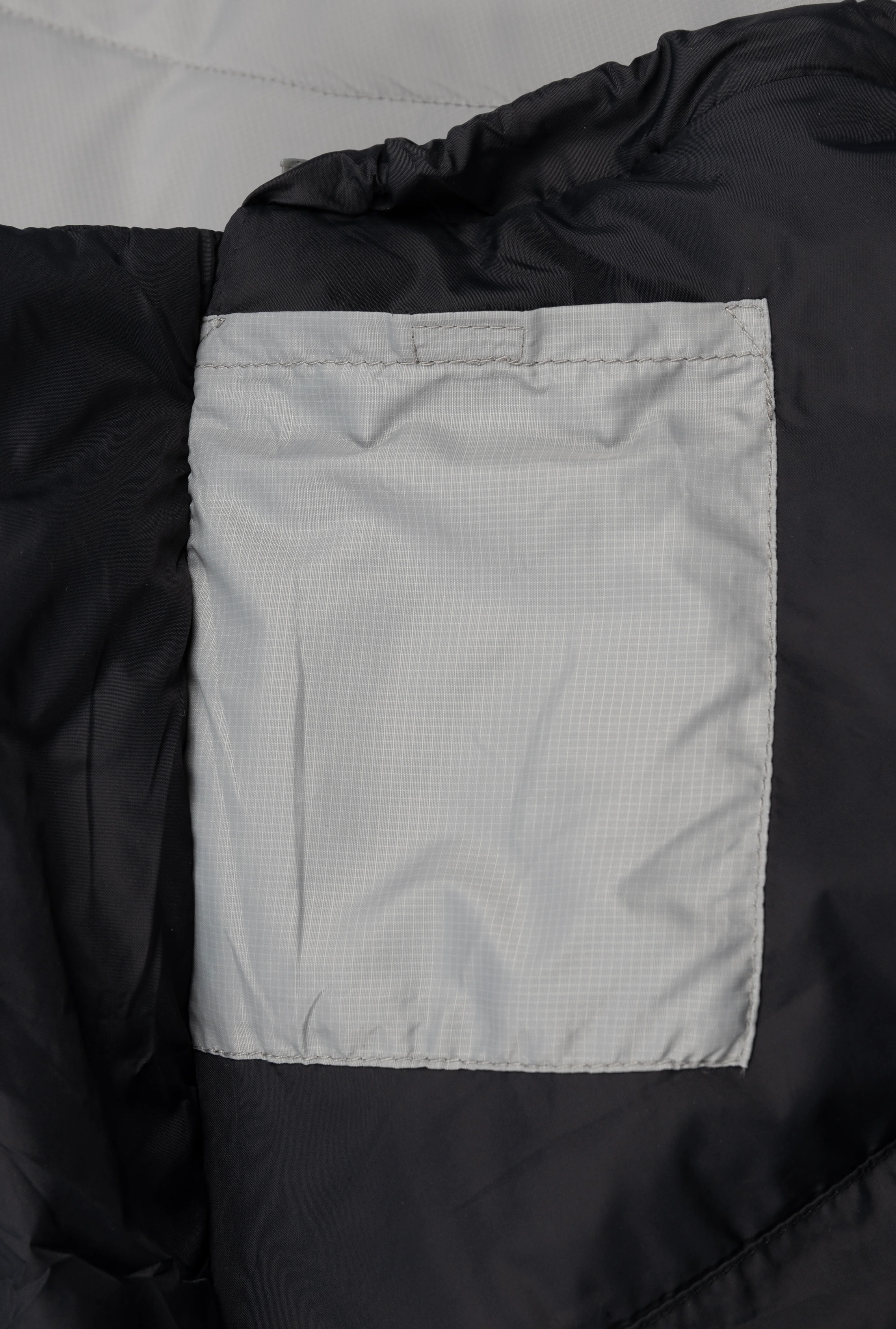 Mantis Planet Sleeping Bag - Grey - Image 12
