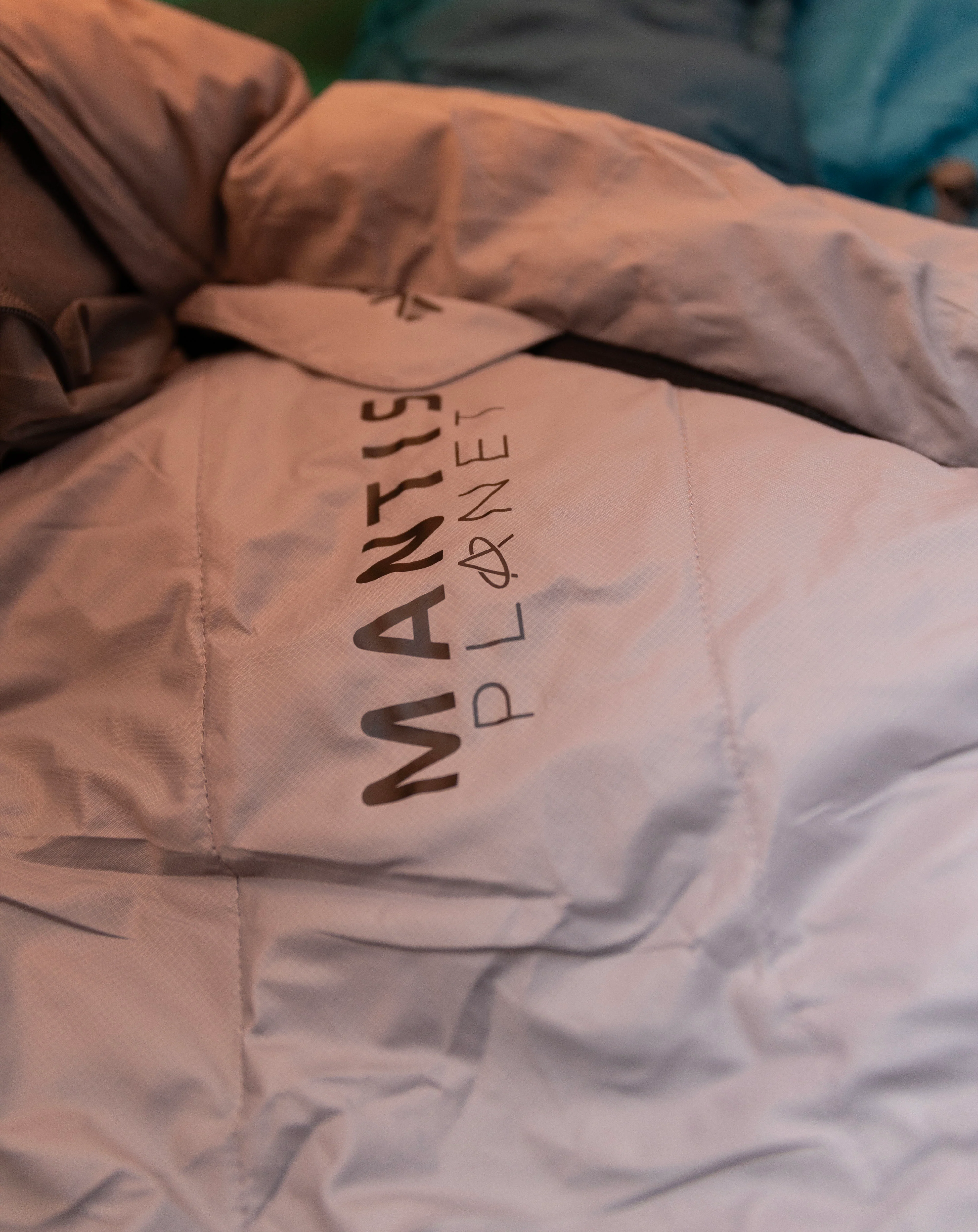 Mantis Planet Sleeping Bag - Grey - Image 20