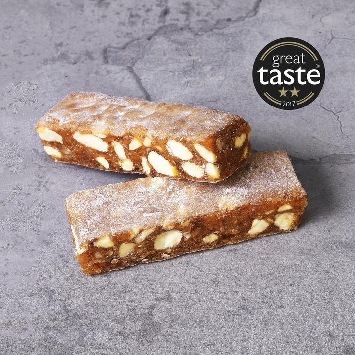 Classico Citrus, Almond & Honey Energy Bar - Image 2