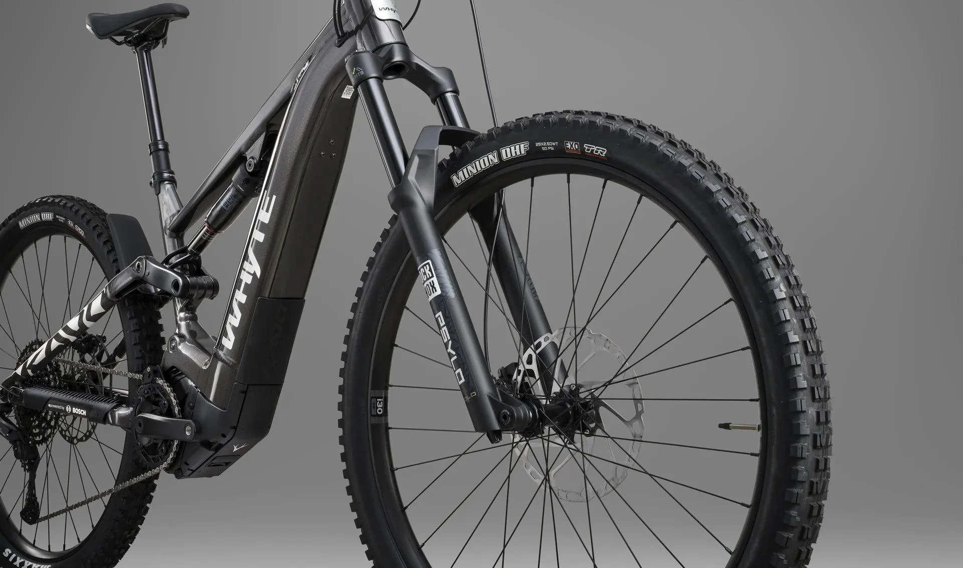 Kado S Mountain E-Bike - Black / Silver - Image 3